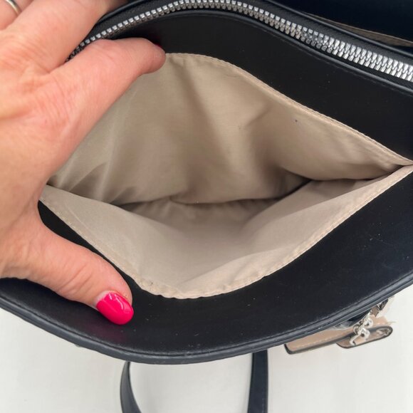 Nine West Purse Large Satchel Handbag Tan/Black with Handle or over Shoulder - Picture 13 of 16